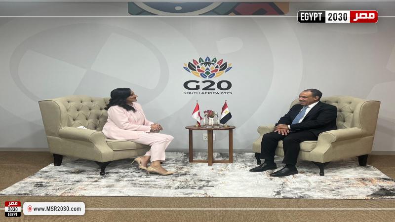 وزير الخارجية ونظيرته الكندية