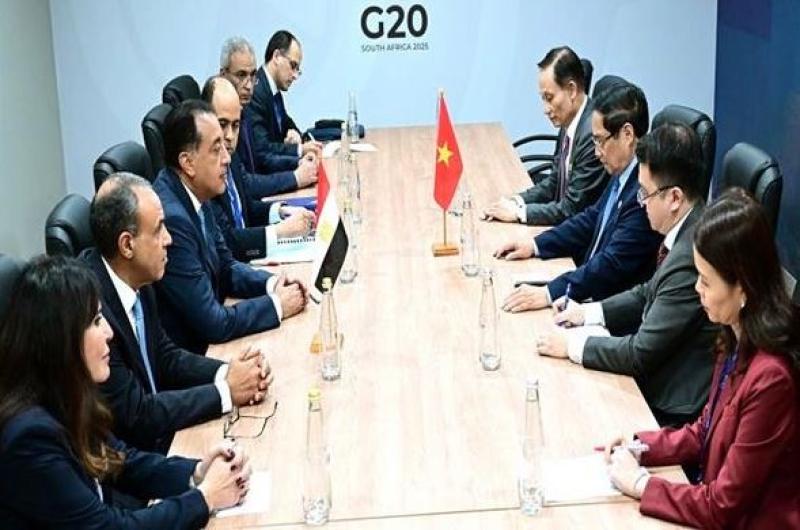 على هامش مشاركته في قمة مجموعة العشرين.. رئيس الوزراء يلتقي نظيره الفيتنامي