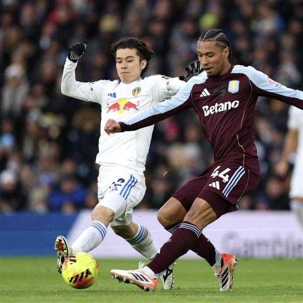 ليدز يونايتد يسقط على ملعبه أمام أستون فيلا بنتيجة 2-1 في الدوري الإنجليزي