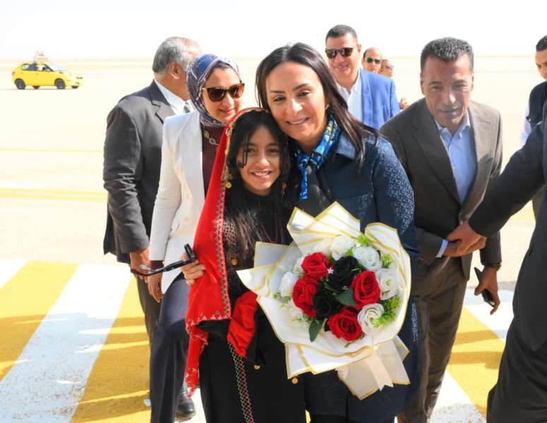 زيارة الدكتورة مايا مرسي وزيرة التضامن الاجتماعي إلى محافظة الوادي الجديد