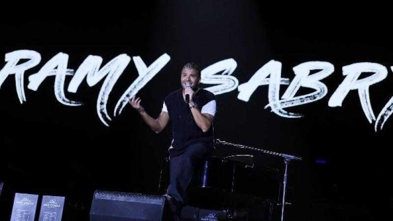رامي صبري يشعل أرينا القاهرة بحفل عالمي وحضور جماهيري غير مسبوق