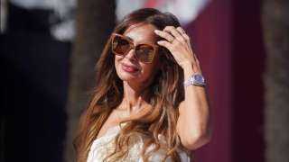 داليا مصطفى تؤدي مناسك العمرة