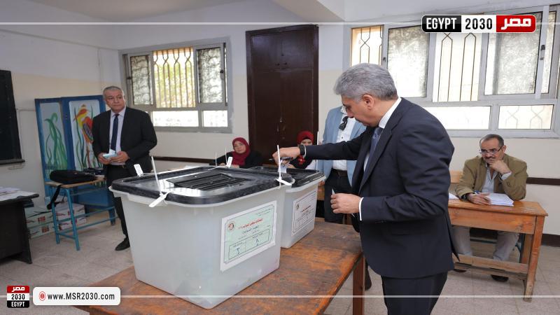 وزير السياحة