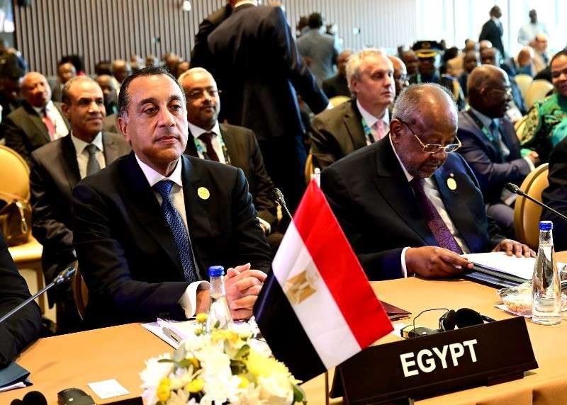 رئيس الوزراء يشارك بالجلسة الافتتاحية في القمة السابعة بين الاتحاد الأفريقي والاتحاد الأوروبي بجمهور