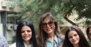 ريهام حجاج تدلي بصوتها في انتخابات مجلس النواب