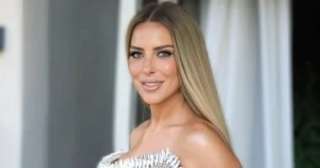 بعد زفاف نجلها.. ريم مصطفى تتألق بإطلالة جديدة