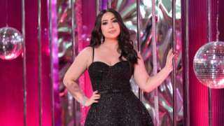 بوسي تتألق بإطلالة جذابة على إنستجرام