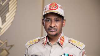 عاجل.. دقلو يعلن هدنة لثلاثة أشهر ويقر بالالتزام بالمسار الإنساني والسياسي في السودان