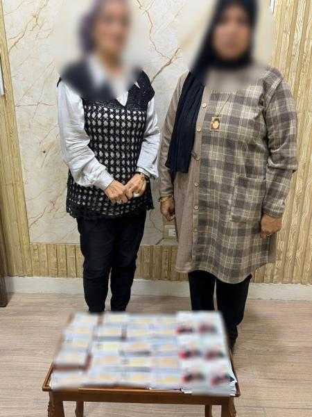 ضبط سيدتين لتوزيع أموال المواطنين وشراء الاصوات الانتخابية بالمحلة