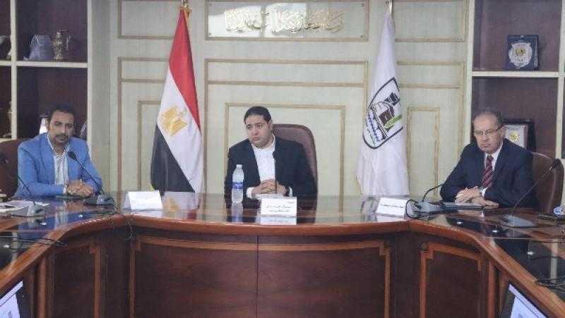 نائب المحافظ يتابع تنفيذ وتعميم مشروع الهوية البصرية ببني سويف