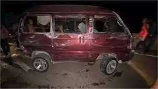 إصابة 6 أشخاص في انقلاب سيارة سوزوكي بالغربية