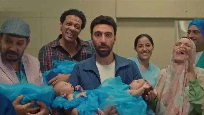 مسلسل ”كارثة طبيعية” يجذب أنظار المشاهدين بمزيج فريد من الكوميديا والدراما