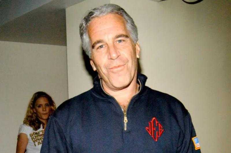 ملفات إبستين.. إف بي آي يدرس الكشف عن معلومات جديدة وسط قيود قضائية صارمة