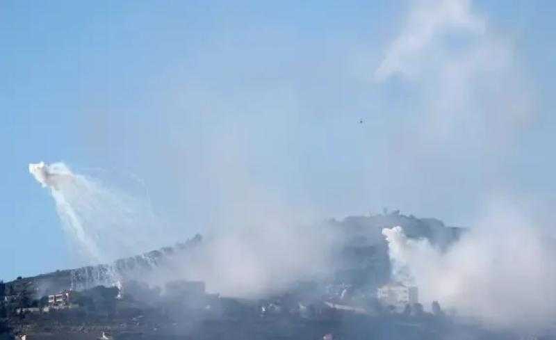 المدفعية الإسرائيلية تطلق قذائف فوسفورية في جنوبي لبنان