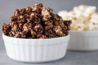 طريقة عمل الفشار بالشوكولاتة