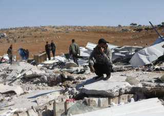 الاحتلال يخلف دمارا واسعا ويحرم عائلات من رزقها... الاحتلال يخلف دمارا واسعا ويحرم عائلات من رزقها في منطقة عناب الكبيرة جنوب الخليل