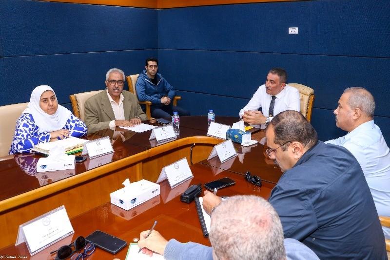 ميناء دمياط يجري المراجعة الدورية لشهادات الجودة