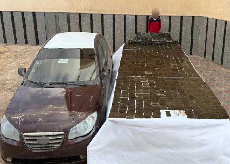 مصرع 4 عناصر خطرة وضبط بؤر لتجارة المخدرات والأسلحة بقنا