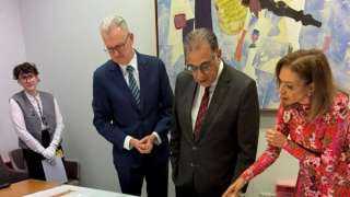 أستراليا تسلم 17 قطعة أثرية نادرة لمصر