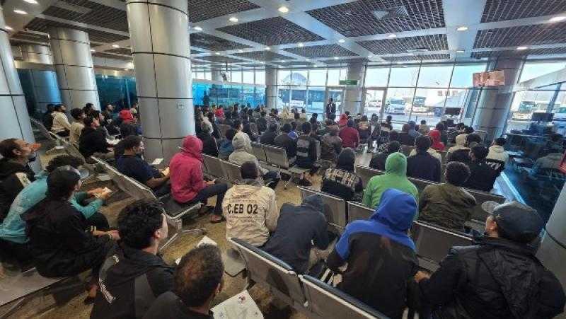 الخارجية تنجح في استعادة 131مواطنا مصريا من ليبيا