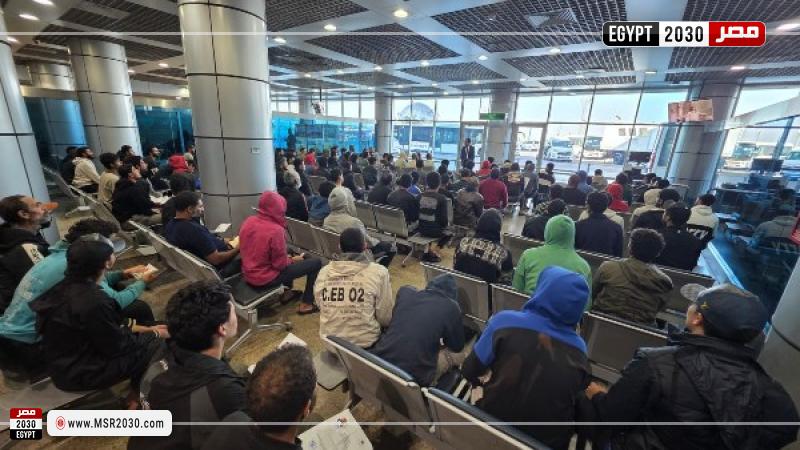 الخارجية تنجح في استعادة 131مواطنا مصريا من ليبيا