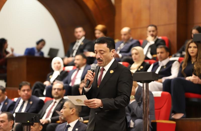 النائب محمد رزق عضو مجلس الشيوخ