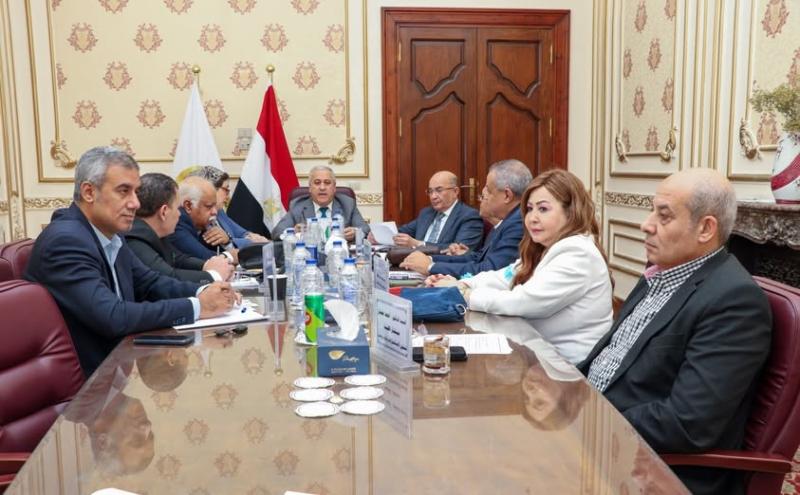 الهيئة الوطنية للصحافة في اجتماعها الشهري