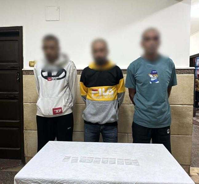 ضبط متهمين لترويج وتعاطي المخدرات بالإسماعيلية عقب تداول فيديو