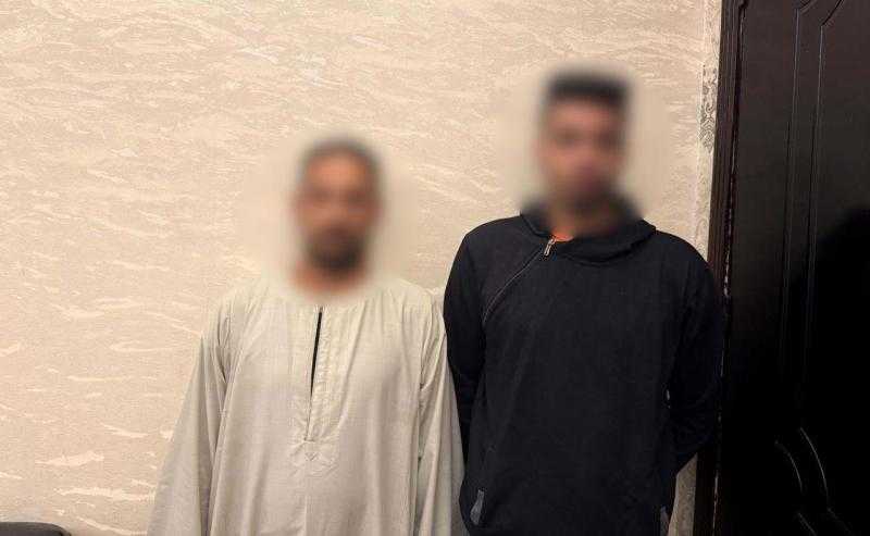 ضبط قائدي سيارتين ميكروباص لتعديهما على  أخرى بالقليوبية