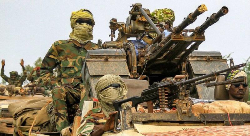 اشتداد المعارك يعزل أحياء الخرطوم ويعقّد وصول الإغاثة الإنسانية