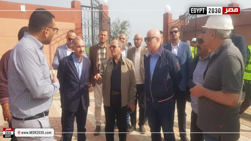 رئيس القابضة لمياه الشرب يتفقد مشروعات الصرف الصحي بكفرالشيخ