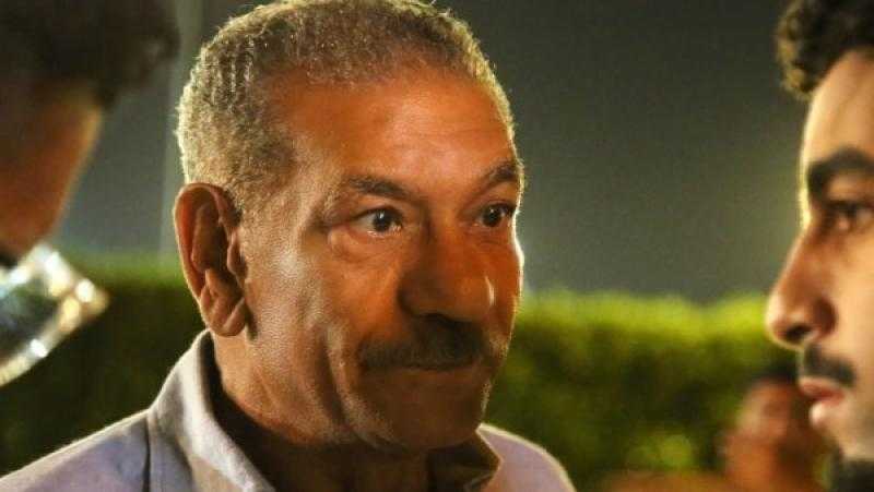 سيد رجب يجسد والد كوكب الشرق في فيلم ”الست” مع منى زكي
