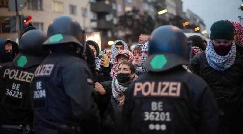 ألمانيا: التحالف المنظم للاحتجاجات بمدينة جيسن يتهم الشرطة بالعنف المفرط