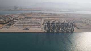 استكمال وتطوير ميناء السخنة لتحويل مصر لمركز لوجستي عالمي