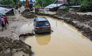 مصرع أكثر من 600 شخص جراء السيول والانهيارات في جنوب شرق آسيا