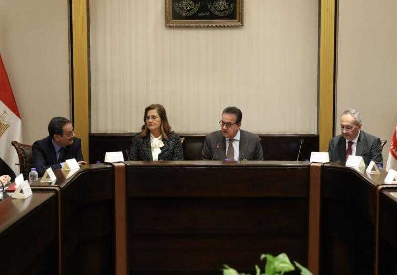 وزير الصحة يترأس اجتماع اللجنة الاستشارية العليا للتنمية البشرية