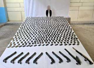 الداخلية تسقط بؤر إجرامية للاتجار بالمخدرات والأسلحة… ومصرع عنصر شديد الخطورة في سوهاج