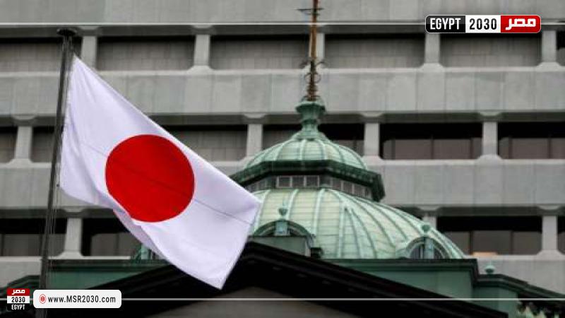 محافظ بنك اليابان يحذر من تأجيل رفع سعر الفائدة