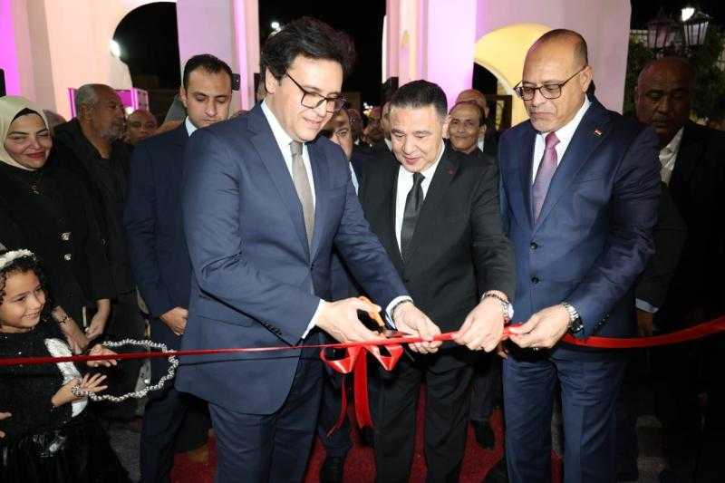 وزير الثقافة يفتتح “قصر ثقافة الغردقة” بعد تطويره ورفع كفاءته