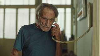 فيلم ”آخر واحد” لكريم الرحباني يواصل التألق: 10... فيلم ”آخر واحد” لكريم الرحباني يواصل التألق: 10 جوائز دولية وترسيخ لبصمة سينمائية إنسانية