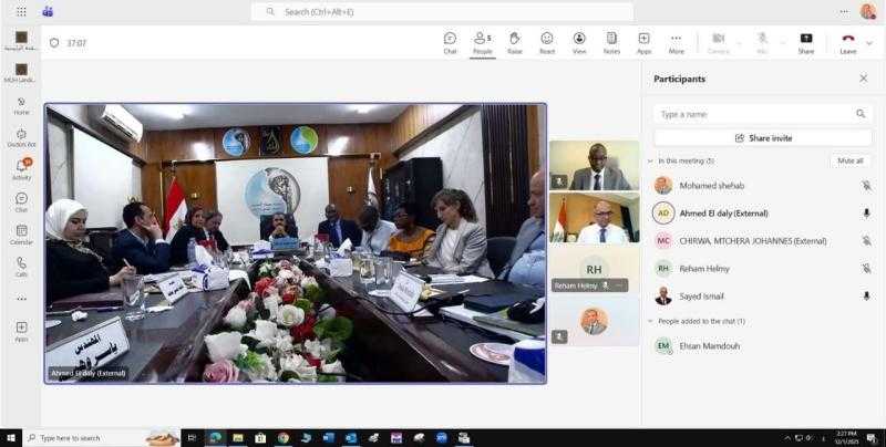 نائب وزير الإسكان يعقد اجتماعًا مع وفد البنك الإفريقي للتنمية لمتابعة التقدم في تنفيذ مشروع الصرف الصحي المتكامل بمحافظة الأقصر