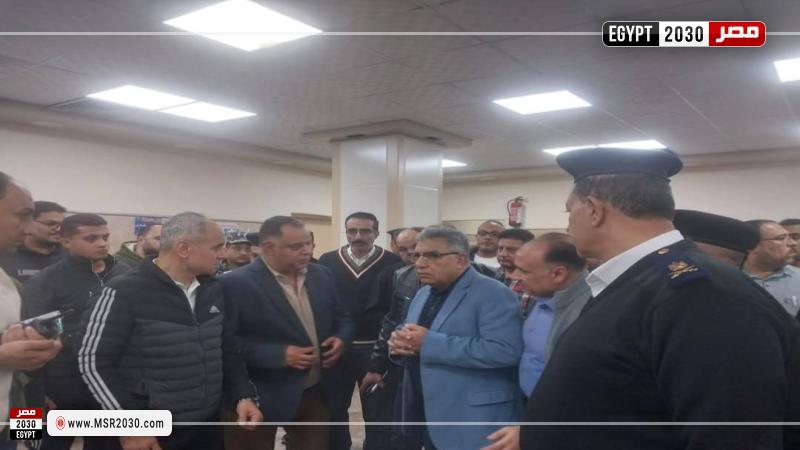 محافظ الدقهلية يزور مصابي حادث سوق الخواجات