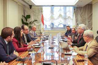 وزيرا التعليم العالي وقطاع الأعمال يناقشان مشروع إنشاء أول مدينة تعليمية جامعية متكاملة في إقليم الدلتا