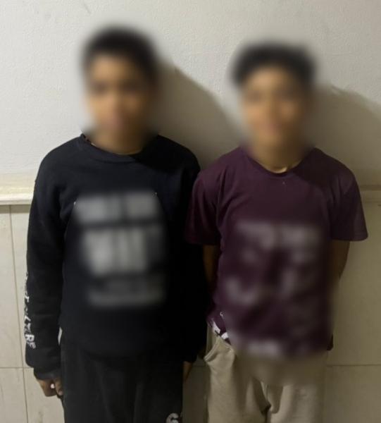 المتهمين 