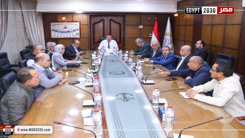 ميناء دمياط يعقد اجتماعًا تنسيقيًا مع الجهات المعنية