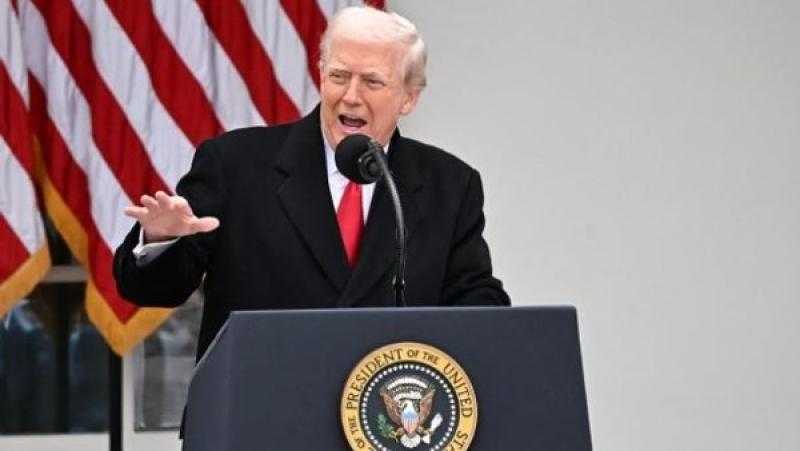 ترامب يمنح عفوا غير مشروط لنائب ديمقراطي وزوجته يواجهان اتهامات جنائية