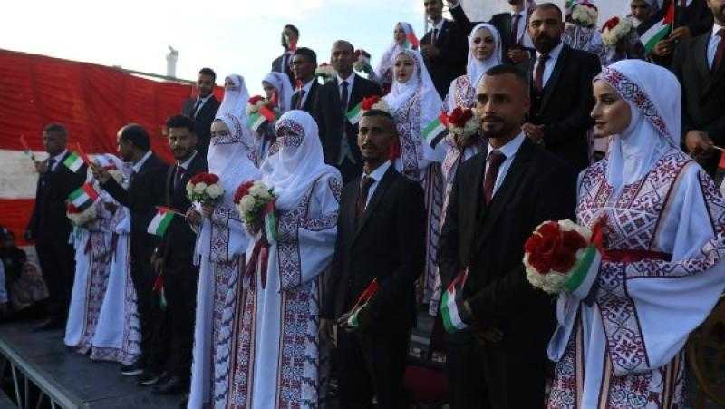حفل زفاف جماعي لـ 54 شابا فلسطينيا بـ خان يونس