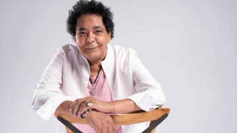 محمد منير يتأهب لإطلاق أغنية ”مكاني” لكأس العرب 2025