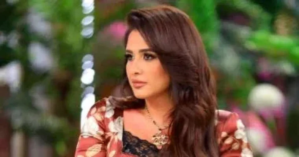 ياسمين عبدالعزيز 
