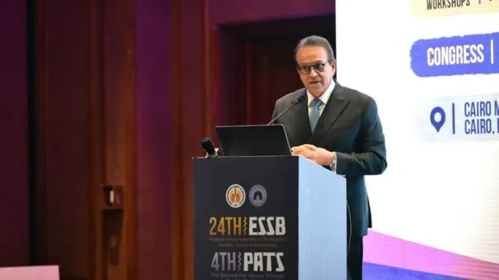 الدكتور خالد عبدالغفار، نائب رئيس مجلس الوزراء للتنمية البشرية ووزير الصحة والسكان